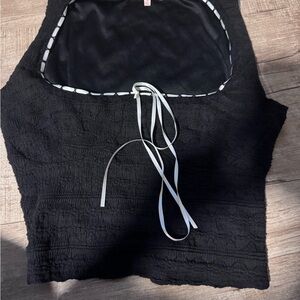 Black Textured Square-Neck Tank Top with Tie Detail - Women